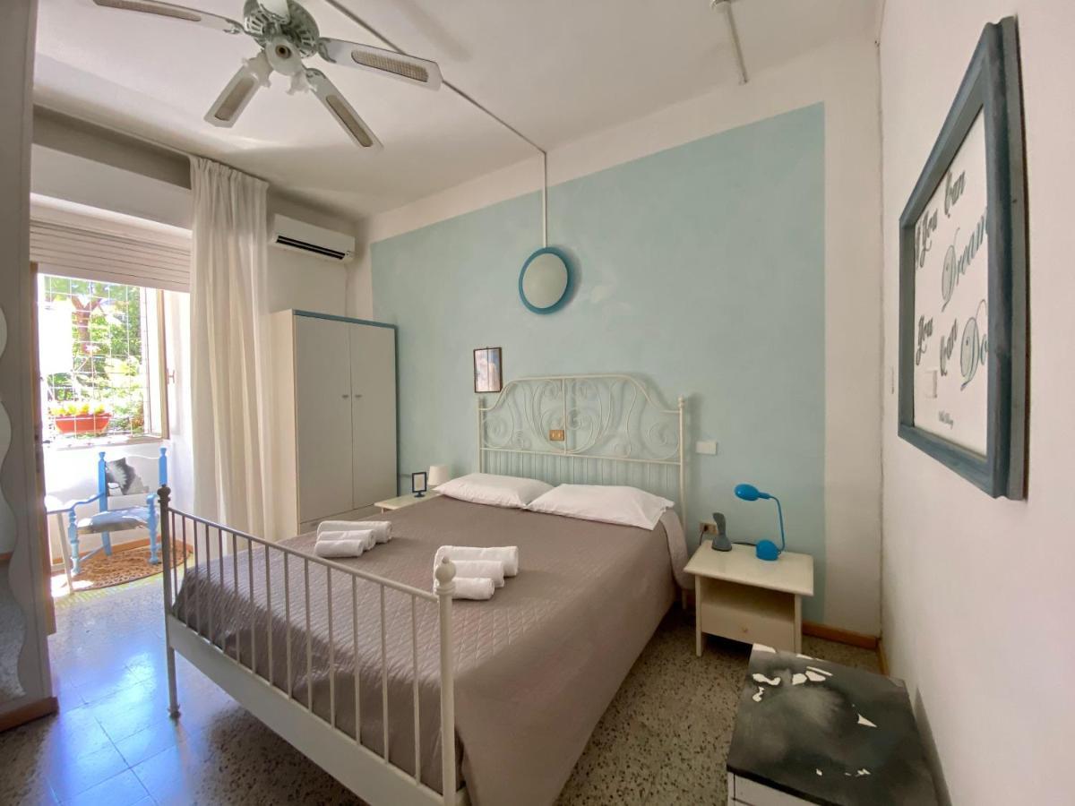 Villa Mirna Rimini Bagian luar foto